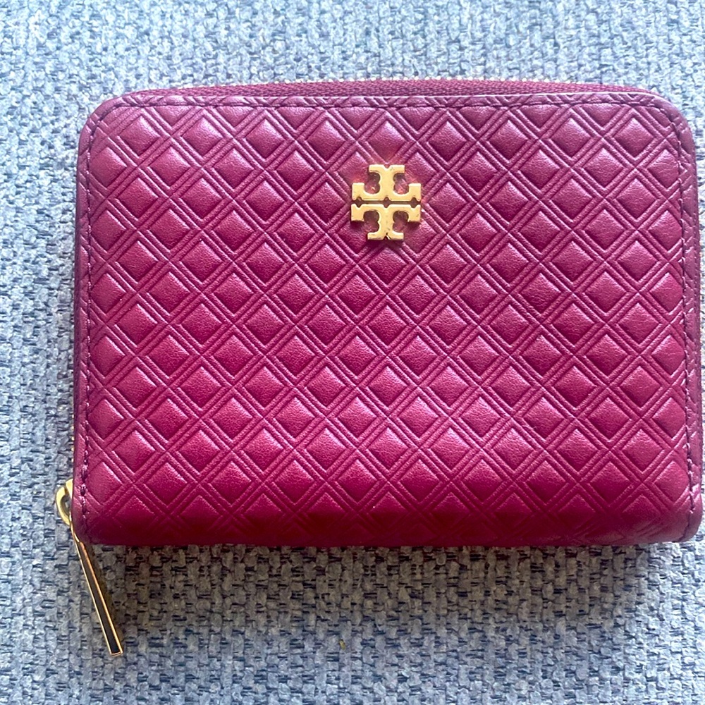 Tory Burch zip pouch